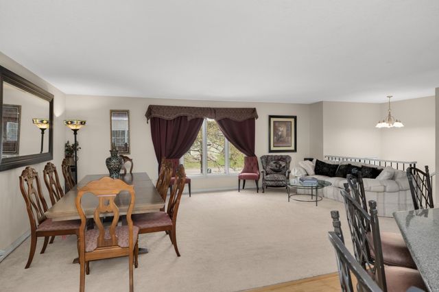 18885 Valley View Road, Eden Prairie, MN 55346