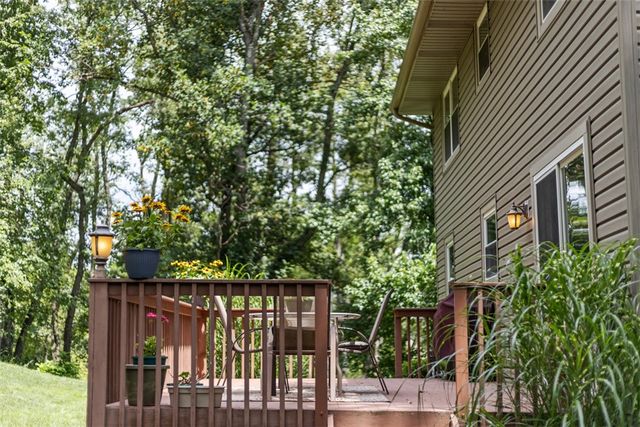 1105 Rial Dr, Bethel Park, PA 15102