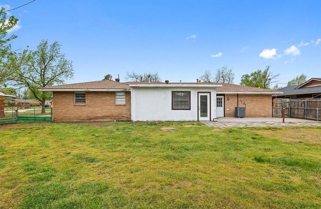 4908 N Warren Avenue, Oklahoma City, OK 73112