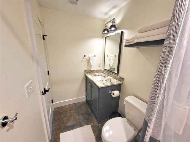 366 Hideaway Cove Drive, Seneca, SC 29672