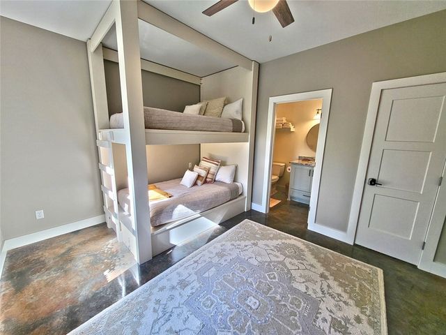 366 Hideaway Cove Drive, Seneca, SC 29672