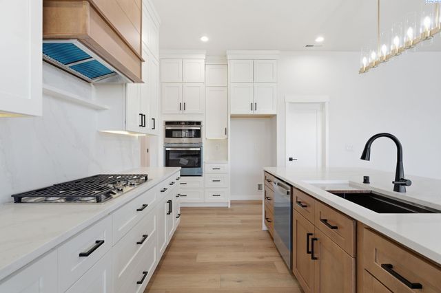 3934 Highview St., Richland, WA 99352