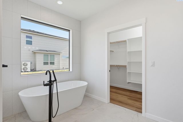 3934 Highview St., Richland, WA 99352