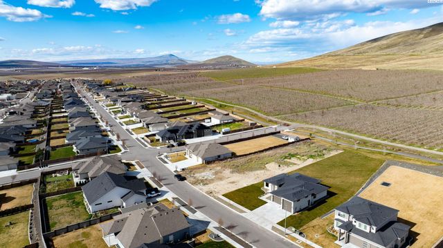 3934 Highview St., Richland, WA 99352