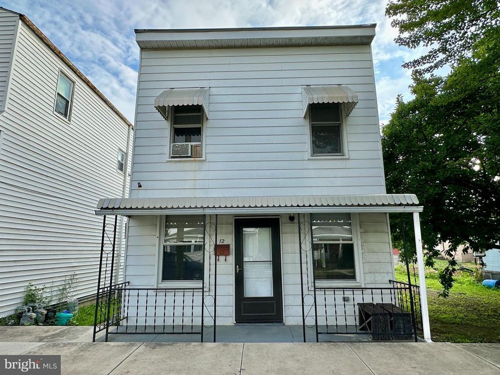 12 HUMBIRD ST, Cumberland, MD 21502