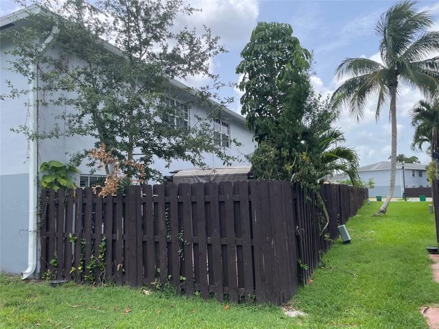 1775 SW 81st Way, Fort Lauderdale, FL 33324