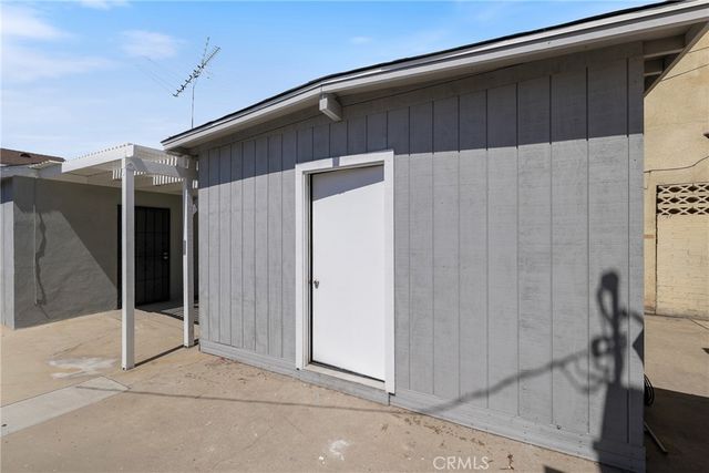 15323 Paramount, Paramount, CA 90723