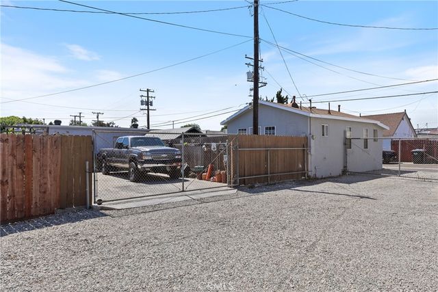 15323 Paramount, Paramount, CA 90723