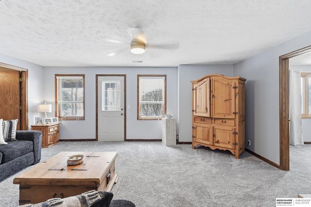 2504 Century Road, Bellevue, NE 68123