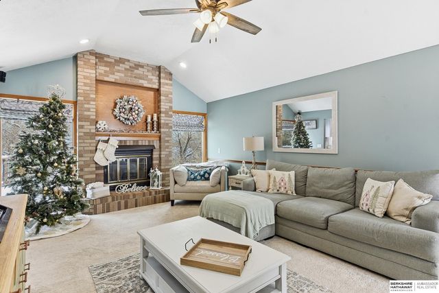 2504 Century Road, Bellevue, NE 68123