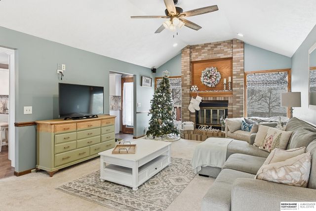 2504 Century Road, Bellevue, NE 68123