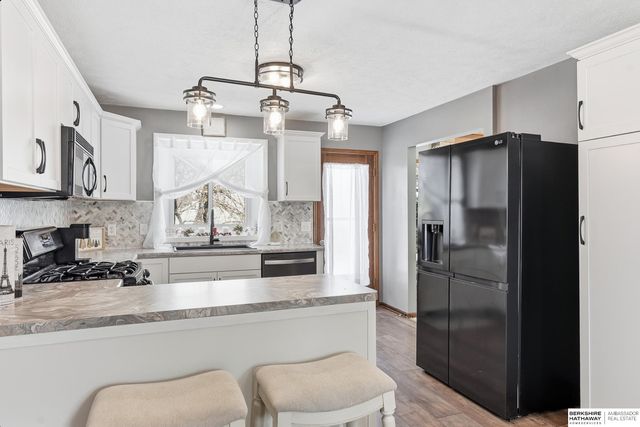 2504 Century Road, Bellevue, NE 68123