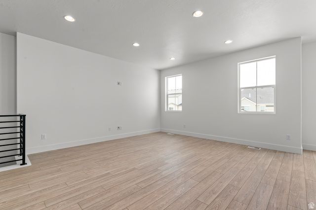 3036 W 2600 N, Clinton, UT 84015