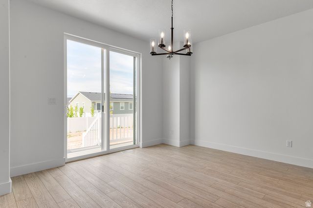 3036 W 2600 N, Clinton, UT 84015