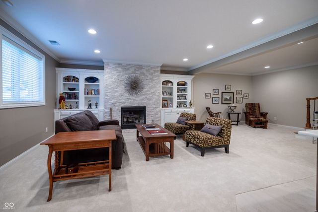 5964 Heaton Pass, Carmel, IN 46033