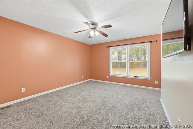 207 Cobblestone Court, Raeford, NC 28376