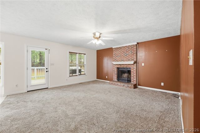 207 Cobblestone Court, Raeford, NC 28376