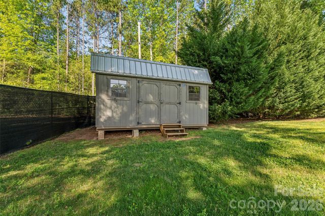 3063 Eva Drive NW, Concord, NC 28027