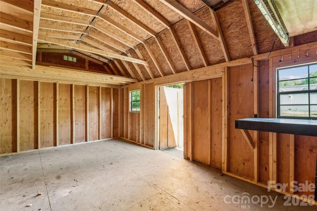 3063 Eva Drive NW, Concord, NC 28027