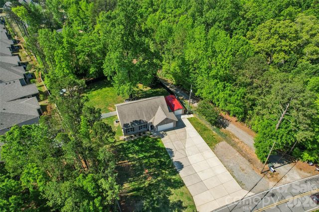 3063 Eva Drive NW, Concord, NC 28027