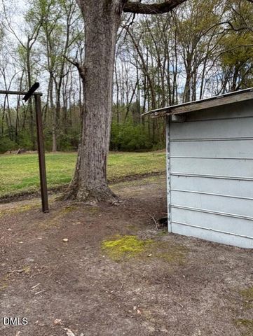 429 Butts Road, Angier, NC 27501