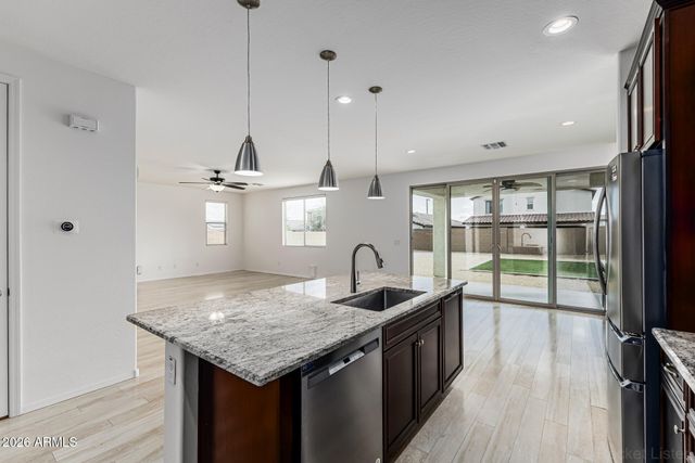 16643 W YUCATAN Drive, Surprise, AZ 85388