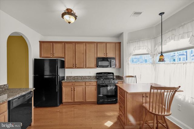 418 HARVEST DR, Blandon, PA 19510