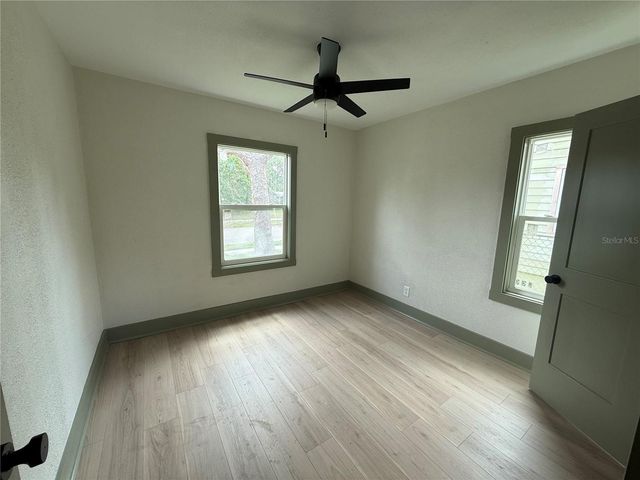 535 14TH AVENUE S, St Petersburg, FL 33701