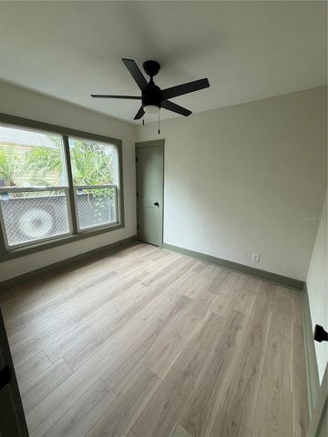 535 14TH AVENUE S, St Petersburg, FL 33701