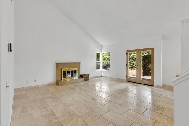 33 Coyle Creek Circle, Fair Oaks, CA 95628