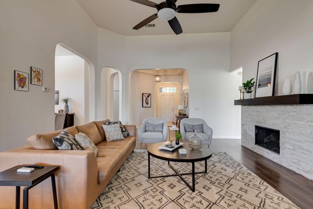1817 Clear Summit Lane, Mansfield, TX 76063