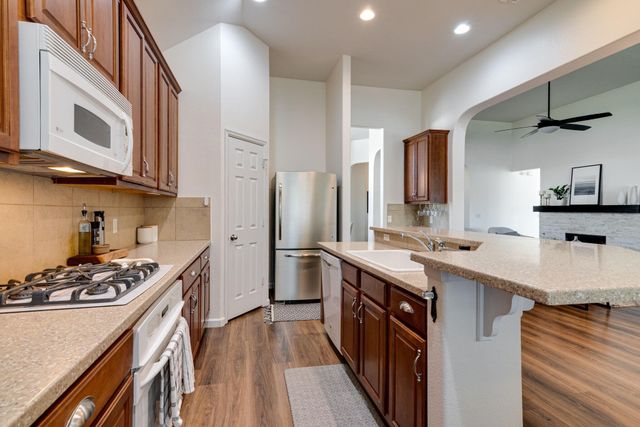 1817 Clear Summit Lane, Mansfield, TX 76063