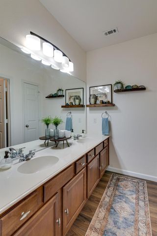 1817 Clear Summit Lane, Mansfield, TX 76063