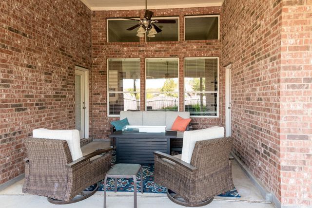 1817 Clear Summit Lane, Mansfield, TX 76063