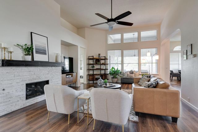 1817 Clear Summit Lane, Mansfield, TX 76063