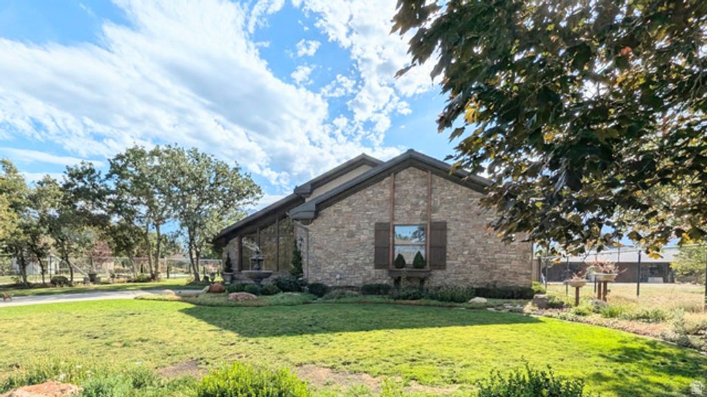 11505 S 1380 E, Sandy, UT 84092 — photo 4