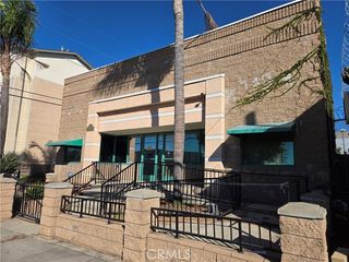 1005 E Burnett, Signal Hill, CA 90755