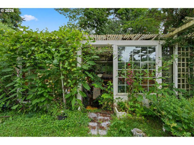 10140 Se DIVISION St, Portland, OR 97266