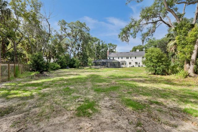 1244 ELYSIUM BOULEVARD, Mount Dora, FL 32757