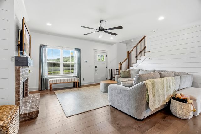 661 Riddle Road, Dayton, TN 37321