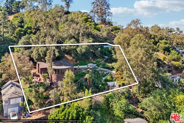 8718 Crescent Drive, Los Angeles, CA 90046