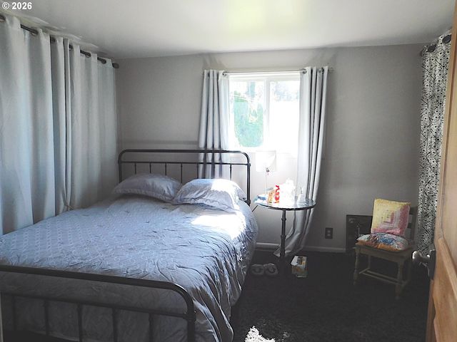 496 HAMBURG Ave, Astoria, OR 97103