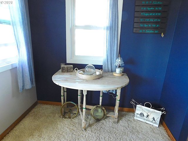 496 HAMBURG Ave, Astoria, OR 97103