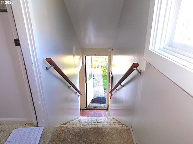 496 HAMBURG Ave, Astoria, OR 97103