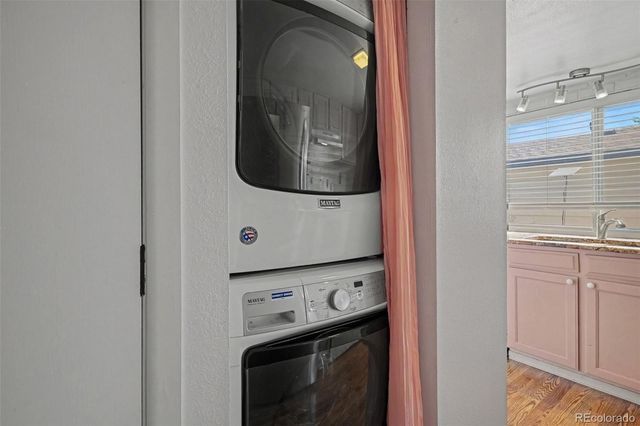 16036 E Ithaca Place B, Aurora, CO 80013