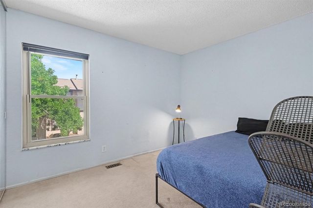 16036 E Ithaca Place B, Aurora, CO 80013
