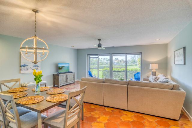 9170 SE Riverfront Terrace E, Jupiter, FL 33469