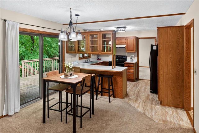 1296 Blue Heron Trail, Shakopee, MN 55379
