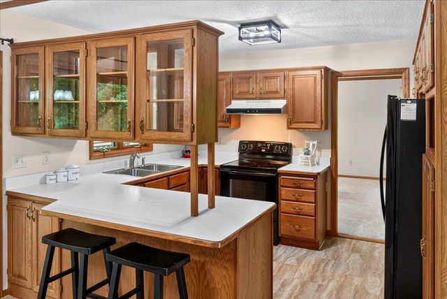 1296 Blue Heron Trail, Shakopee, MN 55379