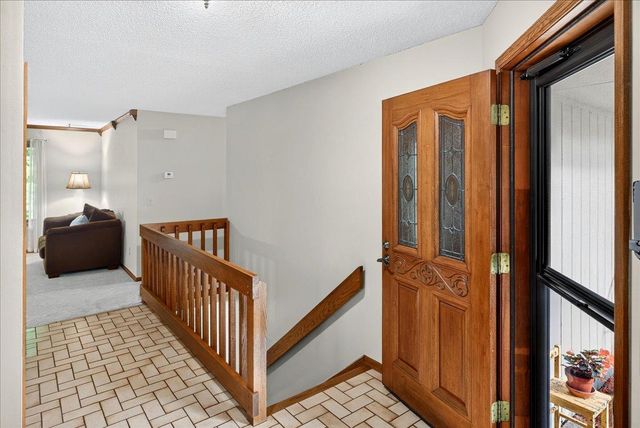 1296 Blue Heron Trail, Shakopee, MN 55379